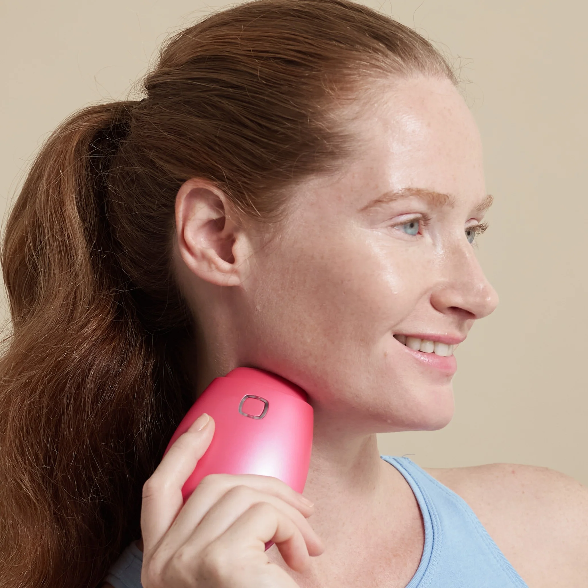 NEWA Plus - Cordless RF Wrinkle Reduction Device - Image 7